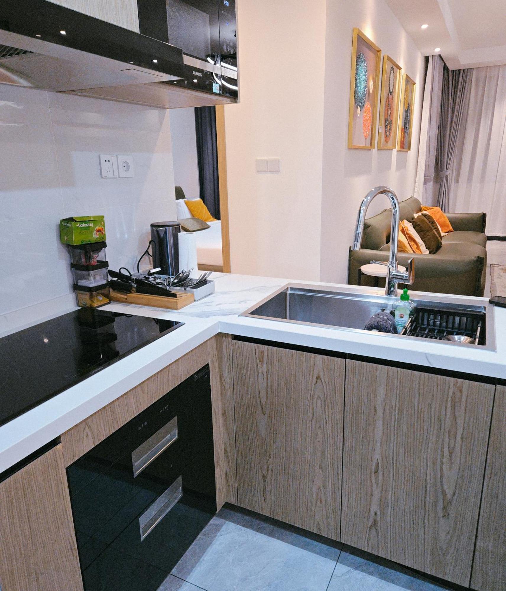 Gracey Concierge Apartments - Avenue Uvira Kinszasa Zewnętrze zdjęcie